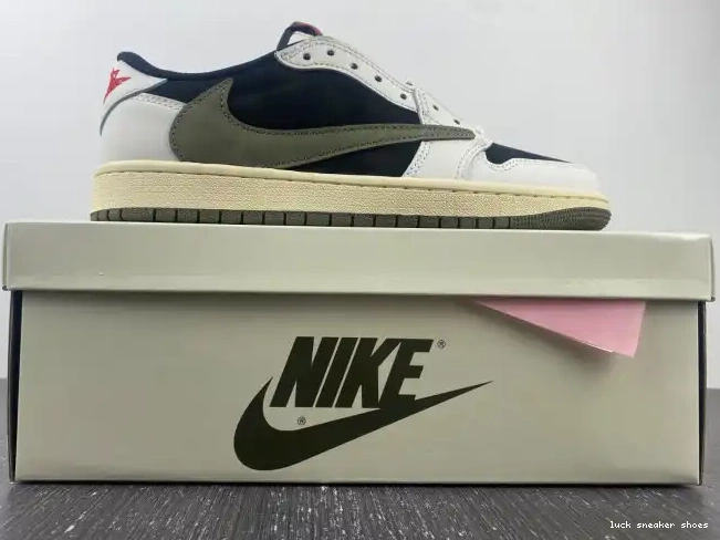 Rep LUCY 1 Air x Low DZ4137-106 Olive OG Travis Scott Jordan WMNS 0601